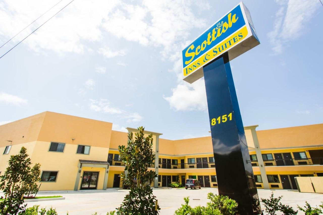 Scottish Inn & Suites Baytown Esterno foto